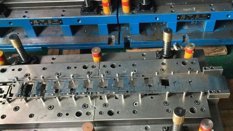 吹塑模具格局重塑：2025年值得关注的十大品牌