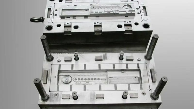 大型塑胶模具定制：五大关键点，助您精准选型**