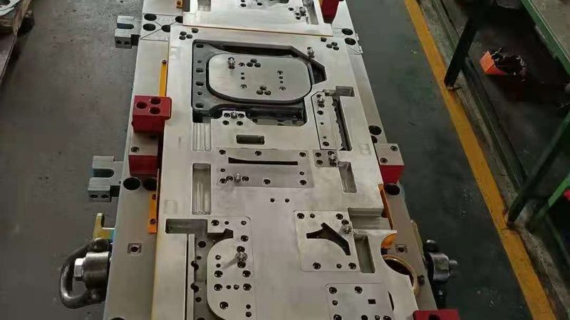 长条模具钢定制：尺寸、工艺与流程解析