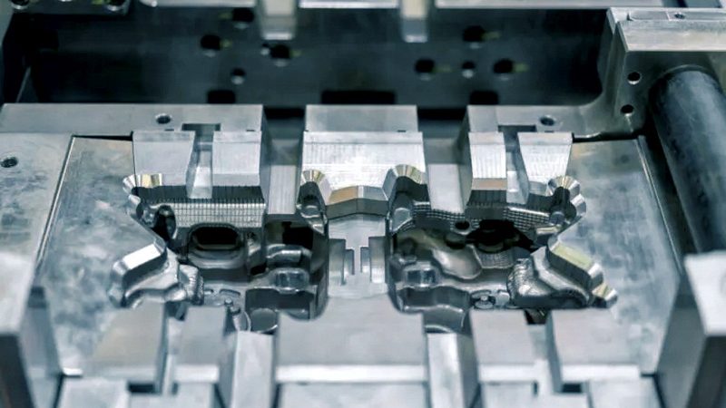 注塑模具厂家报价背后的考量因素**